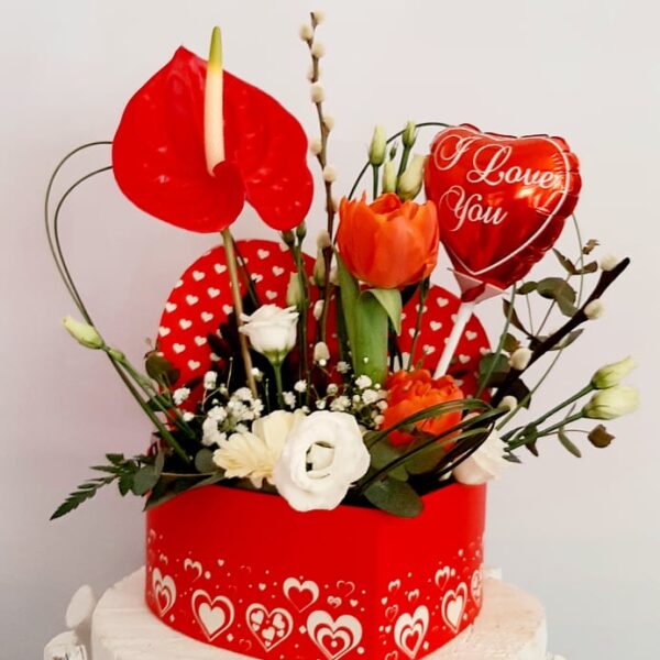 Valentine’s Day κουτί με σύνθεση